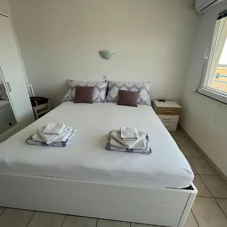 Apartment Galeb *